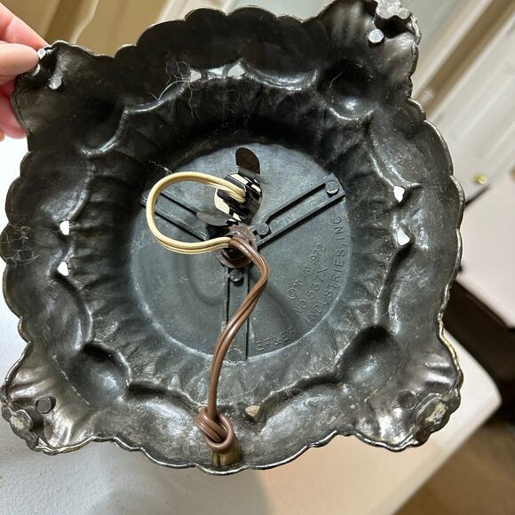 Vintage Gone with the Wind Parlor Hurricane Lamp Milk Glass 3 Way Hand Painted - Picture 16 of 16